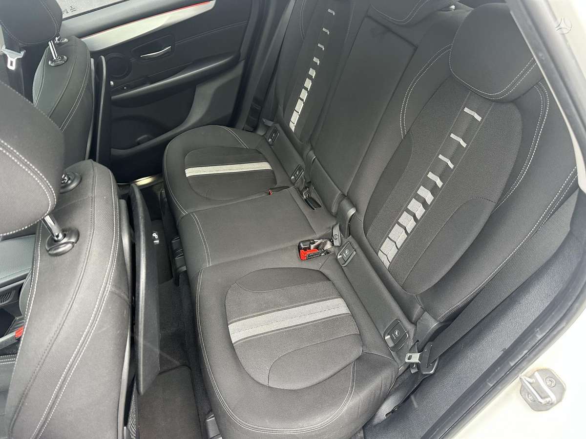 BMW 218 Active Tourer, 2.0 l., mpv / minivan