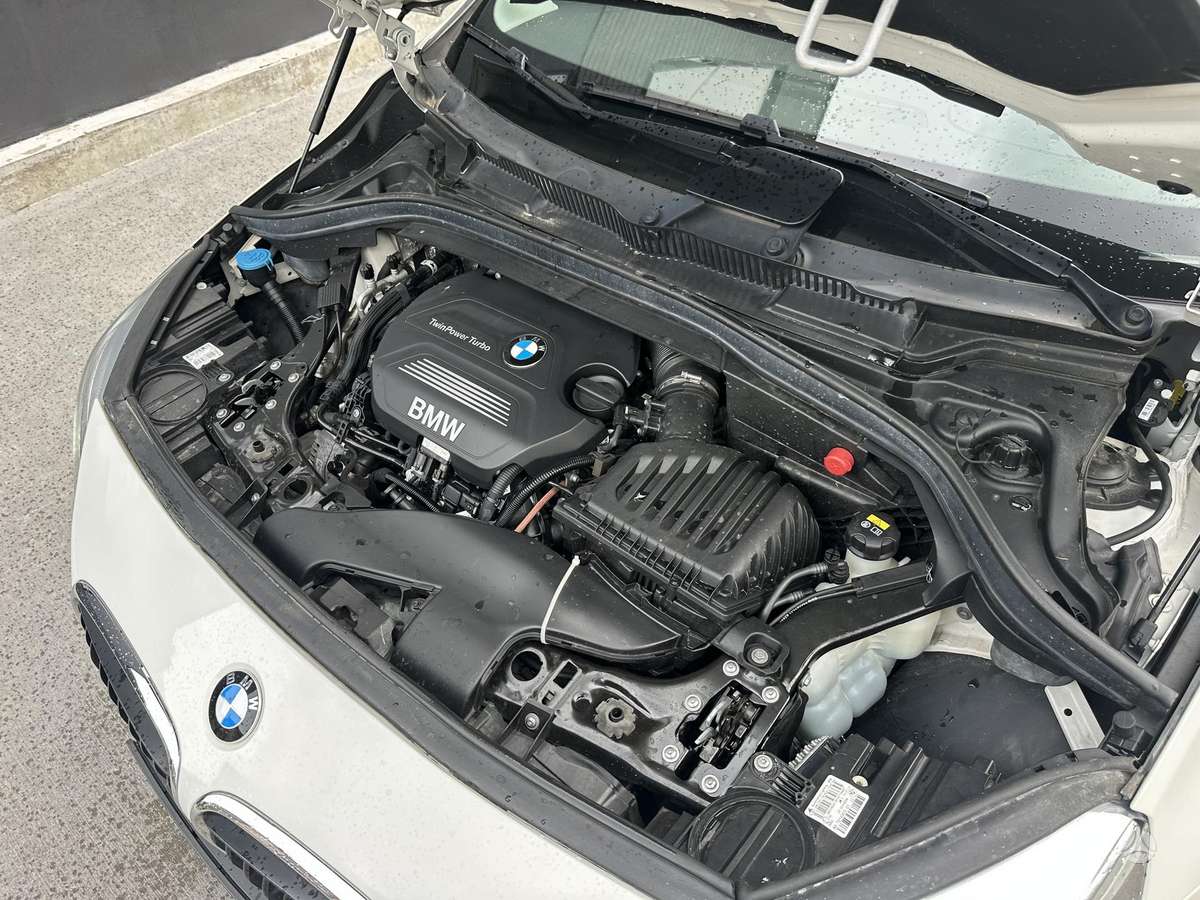BMW 218 Active Tourer, 2.0 l., mpv / minivan