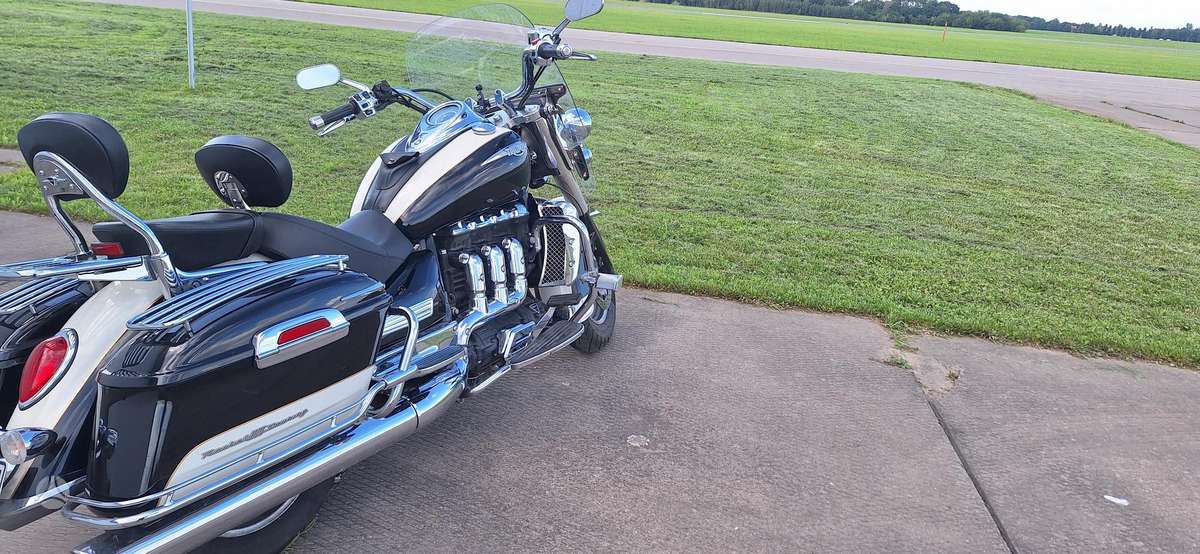 Triumph Rocket III 2300cc, чопперы / круизеры / custom