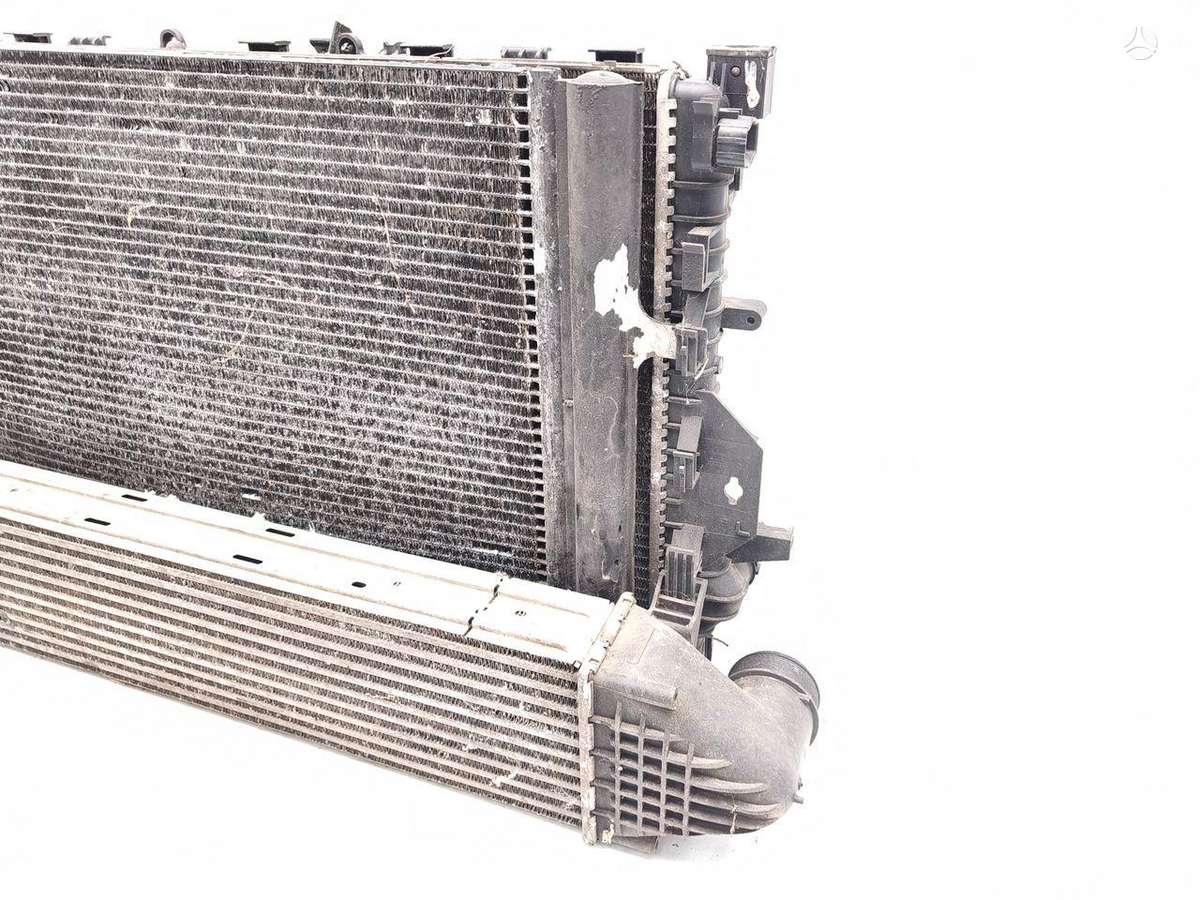 Land Rover Evoque, BJ32-8C607-AD, radiatorius