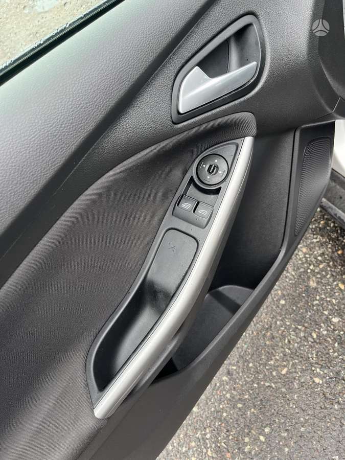 Ford Focus, 1.0 l., hatchback