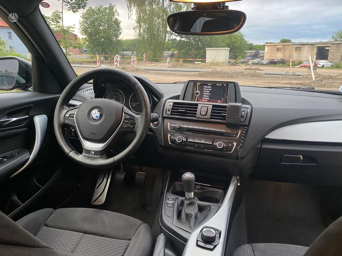 BMW 116, 1.6 l., Хэтчбек