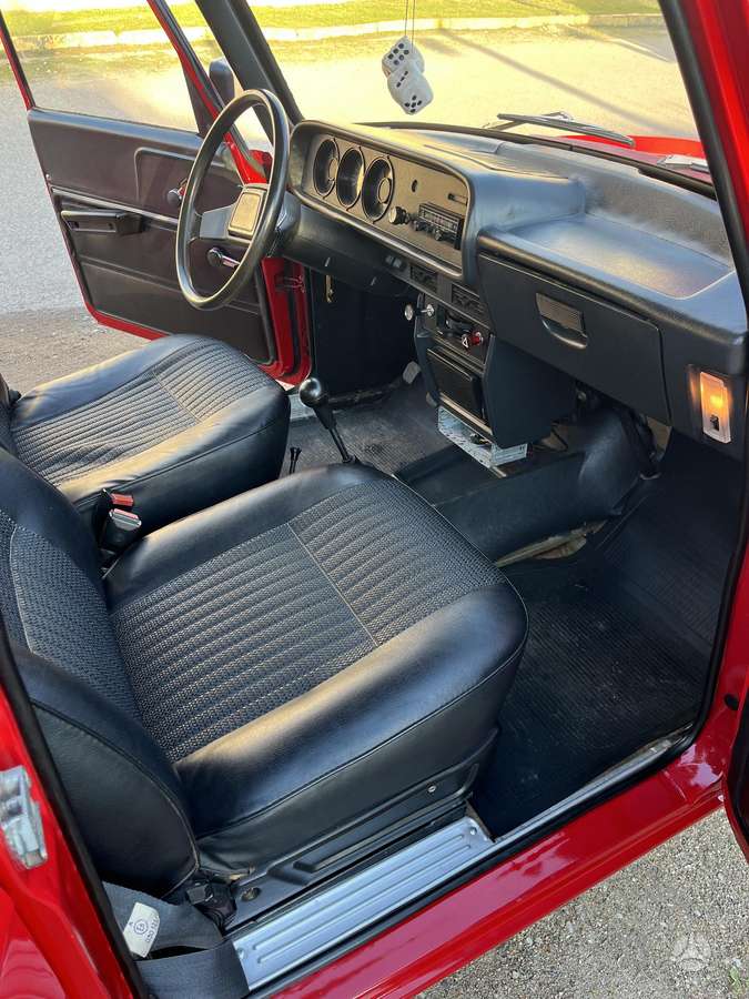 Moskvich 2140, 1.5 l., saloon / sedan