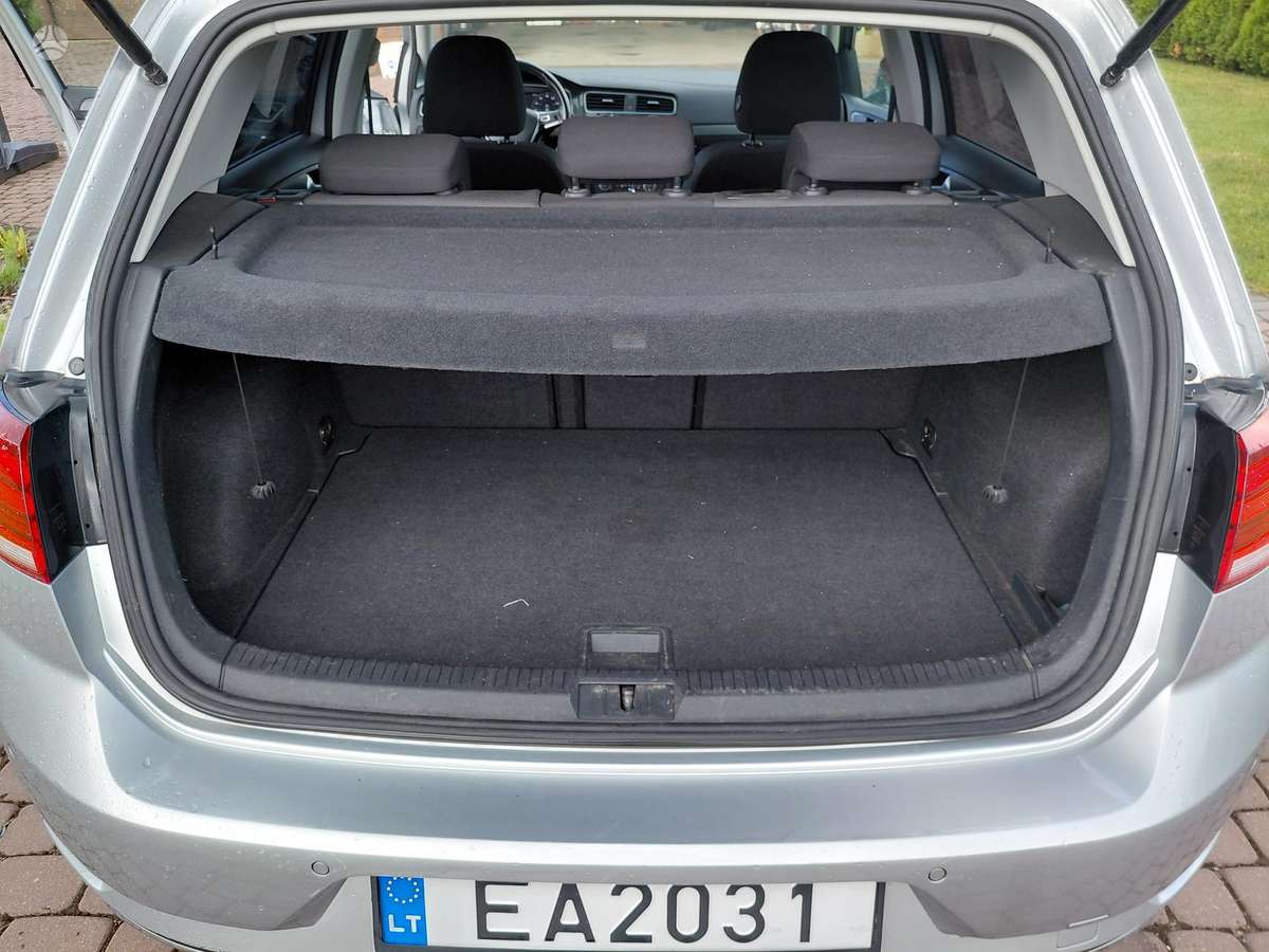 Volkswagen Golf, 36 кВт·ч, Хэтчбек