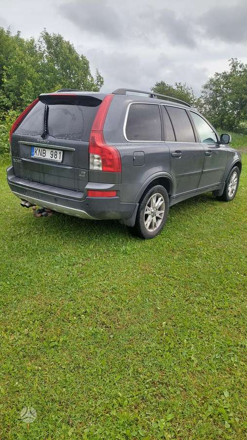 Volvo XC90 - 2