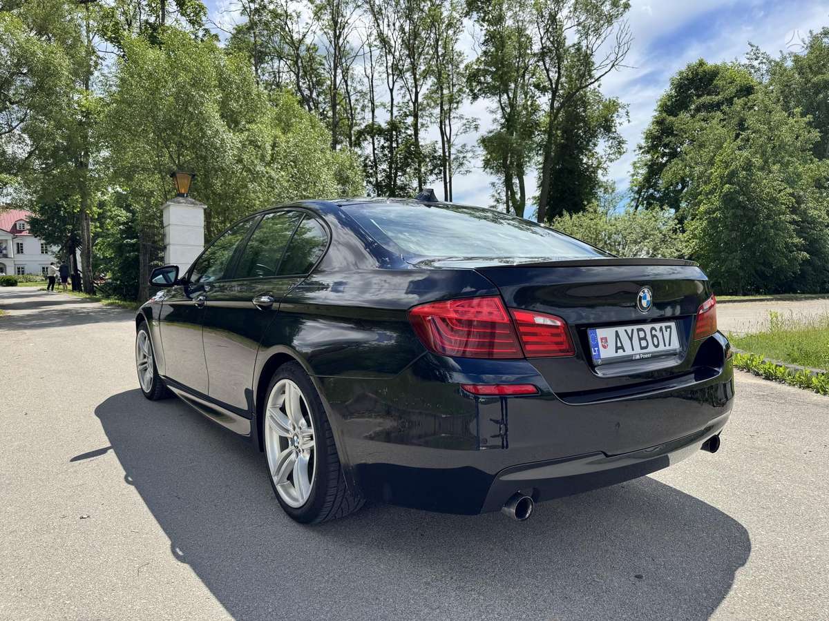 BMW 535, 3.0 l., Седан