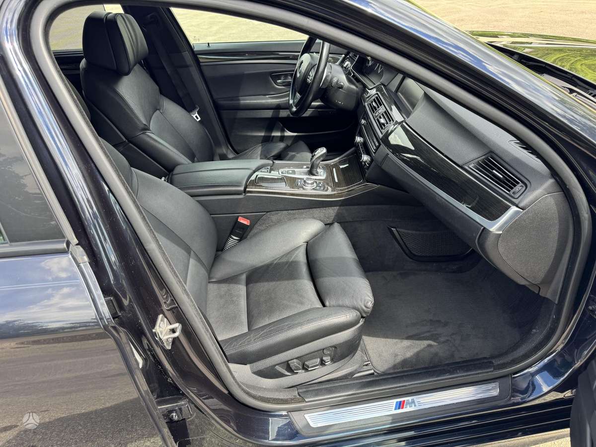 BMW 535, 3.0 l., Седан