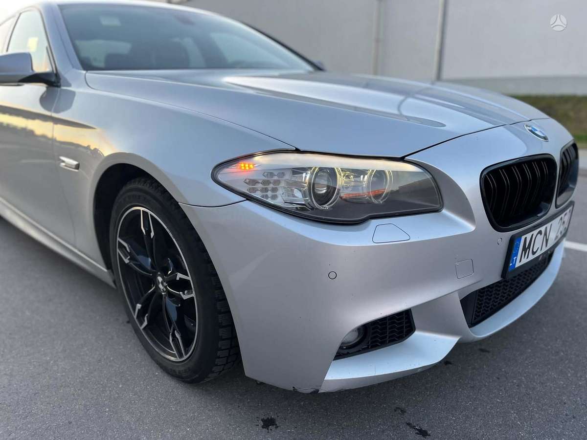 BMW 520, 2.0 l., Седан