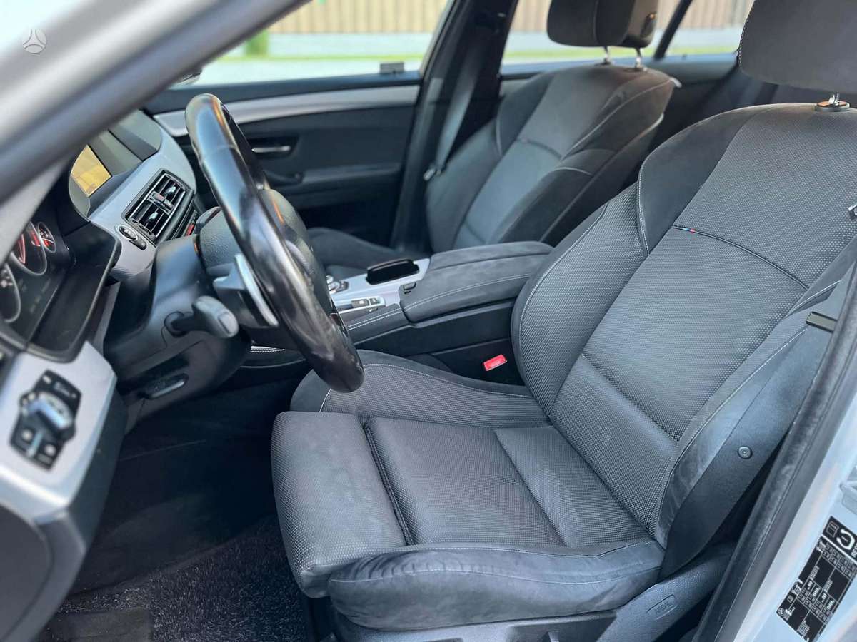 BMW 520, 2.0 l., Седан