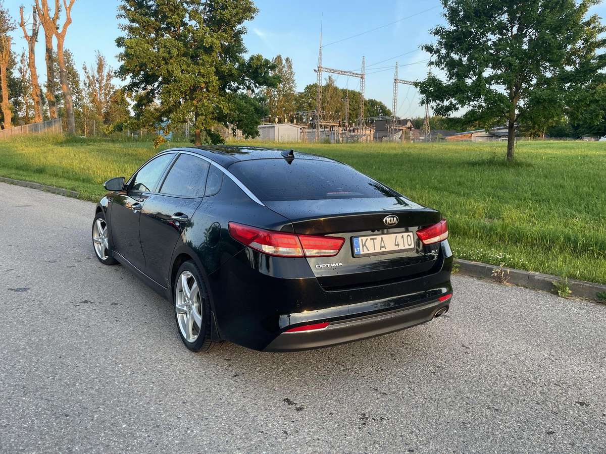 Kia Optima, 2.4 l., Седан