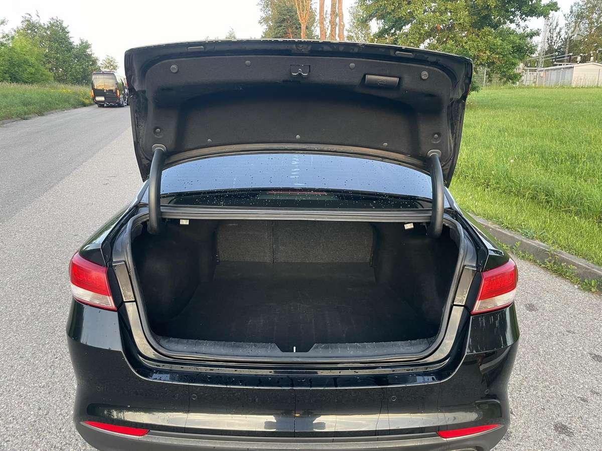 Kia Optima, 2.4 l., Седан