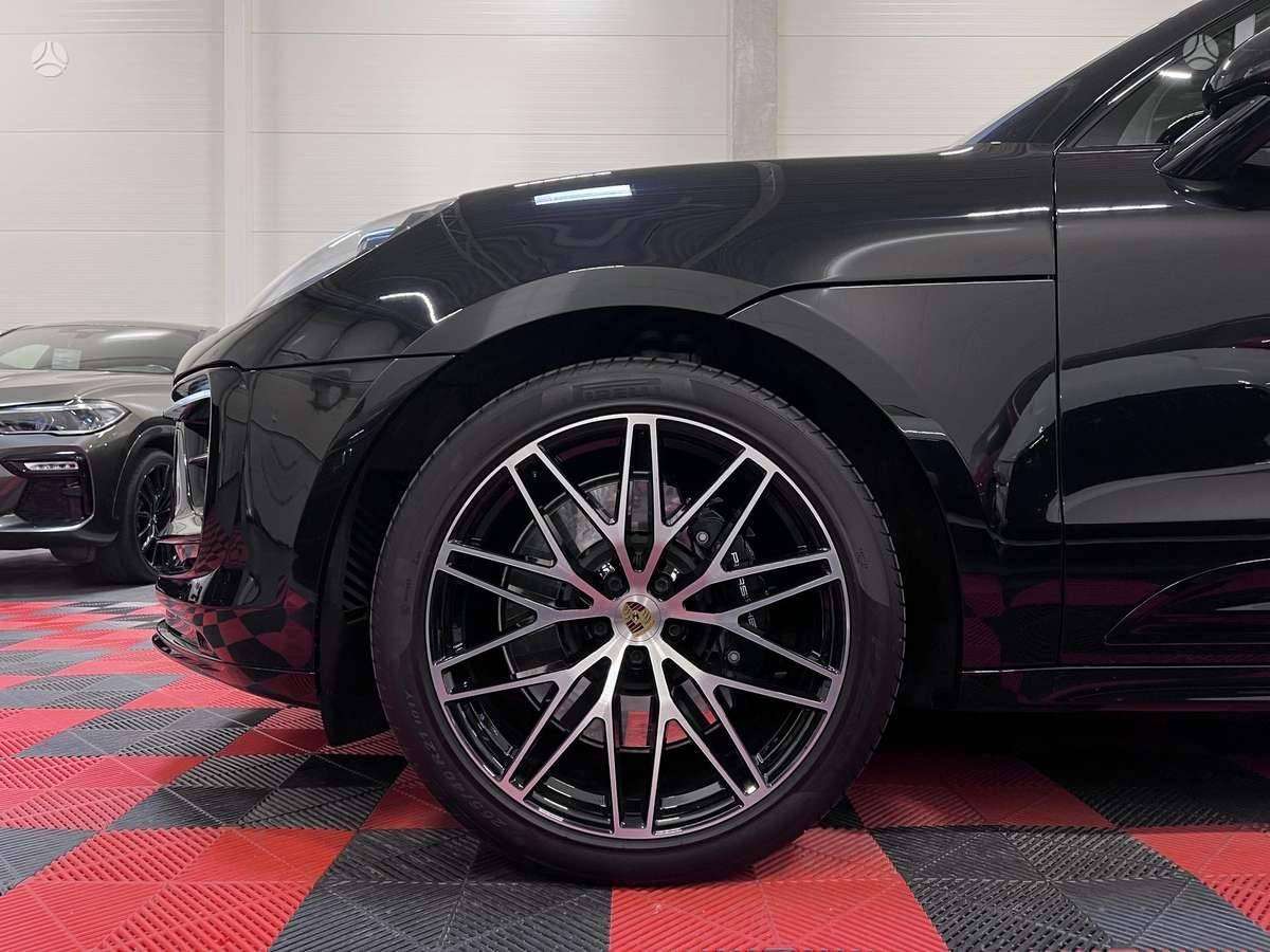 Porsche Macan, 2.9 l., off-road / crossover