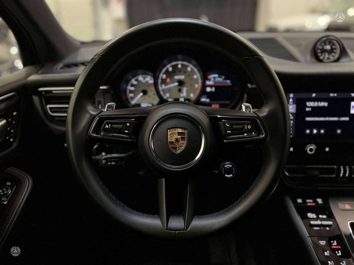 Porsche Macan, 2.9 l., off-road / crossover