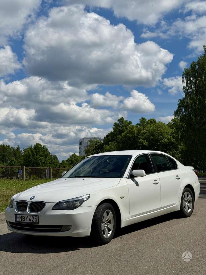 BMW 525, 3.0 l., Седан