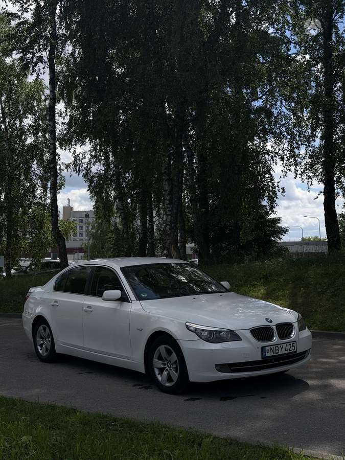 BMW 525, 3.0 l., Седан