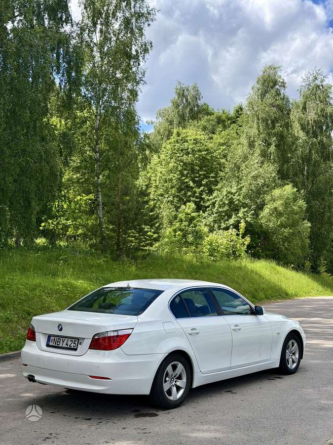 BMW 525, 3.0 l., Седан