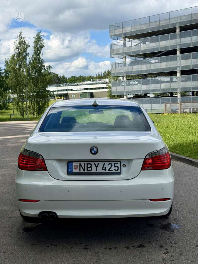 BMW 525, 3.0 l., Седан