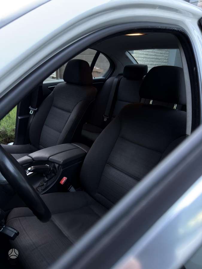 BMW 525, 3.0 l., Седан
