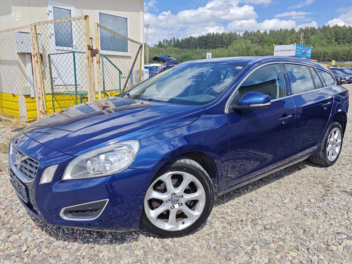 Volvo V60, 2.0 l., Универсал