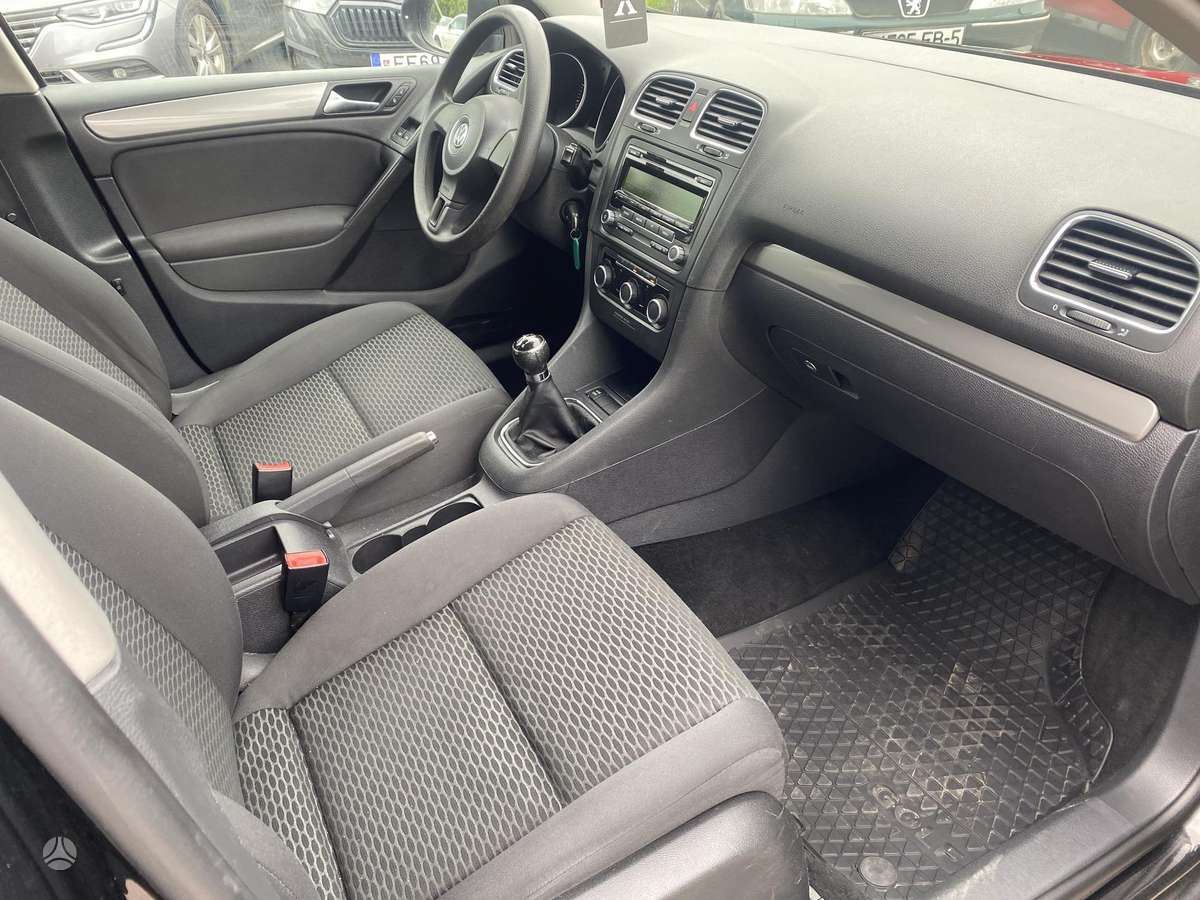 Volkswagen Golf, 1.2 l., hatchback