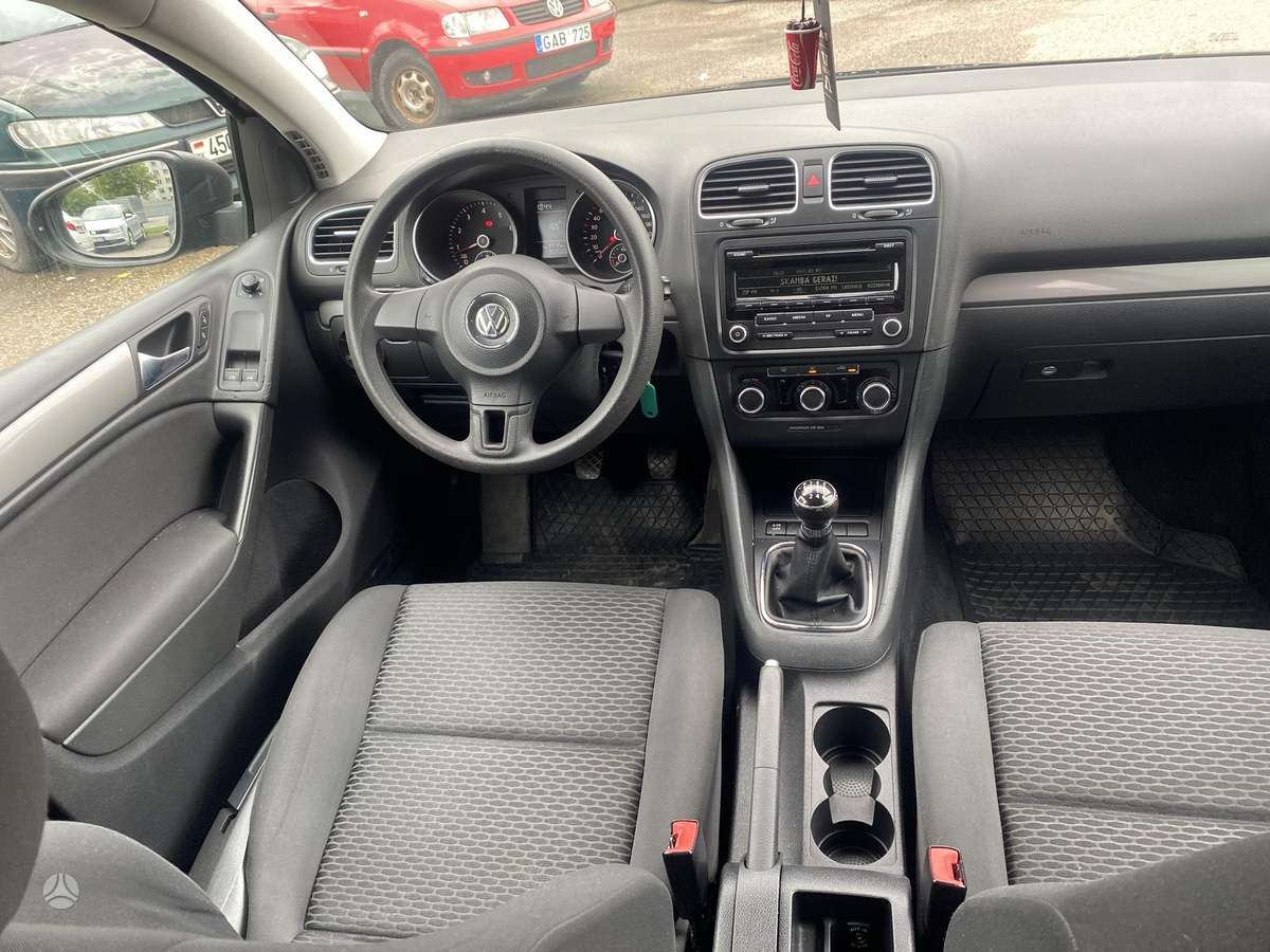 Volkswagen Golf, 1.2 l., hatchback