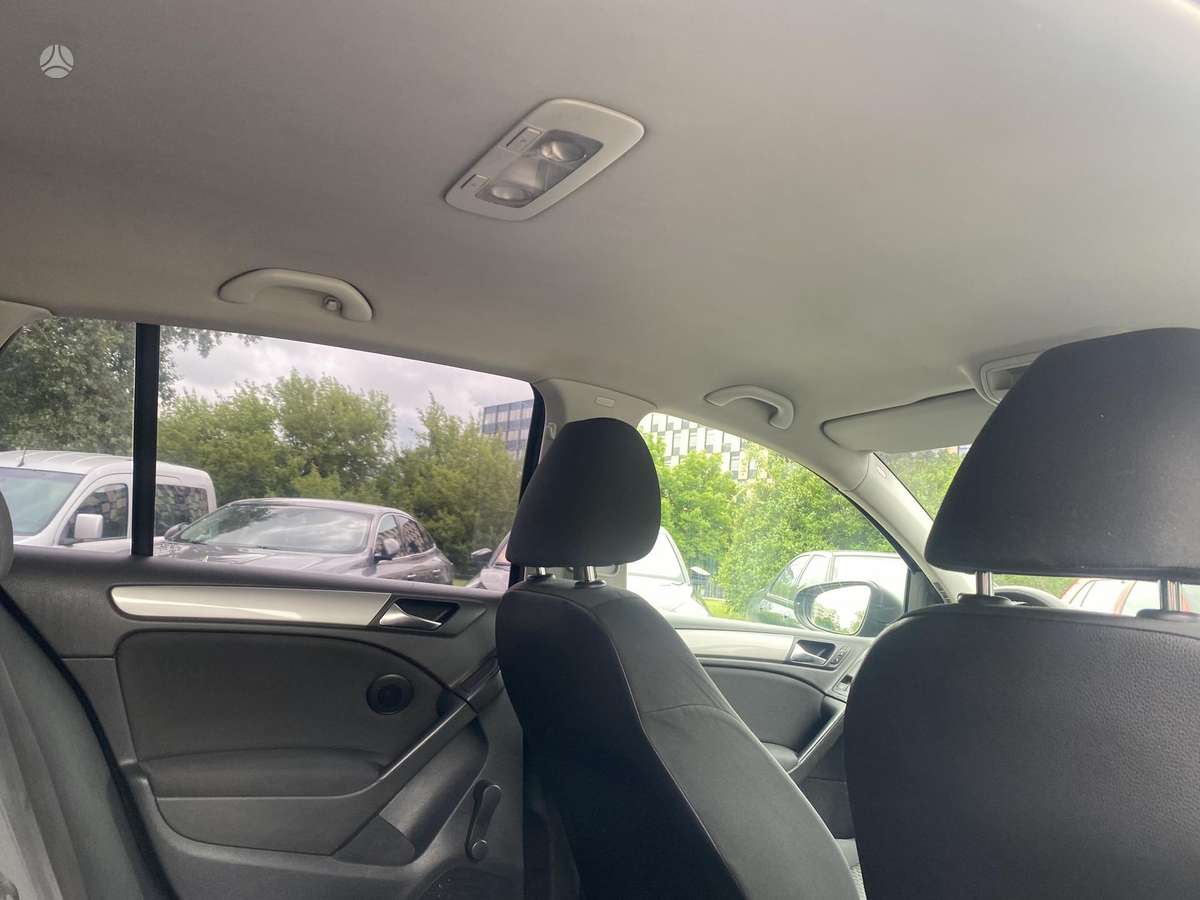 Volkswagen Golf, 1.2 l., hatchback