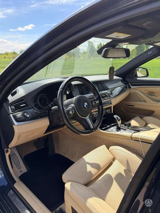 BMW 528, 2.0 l., Седан