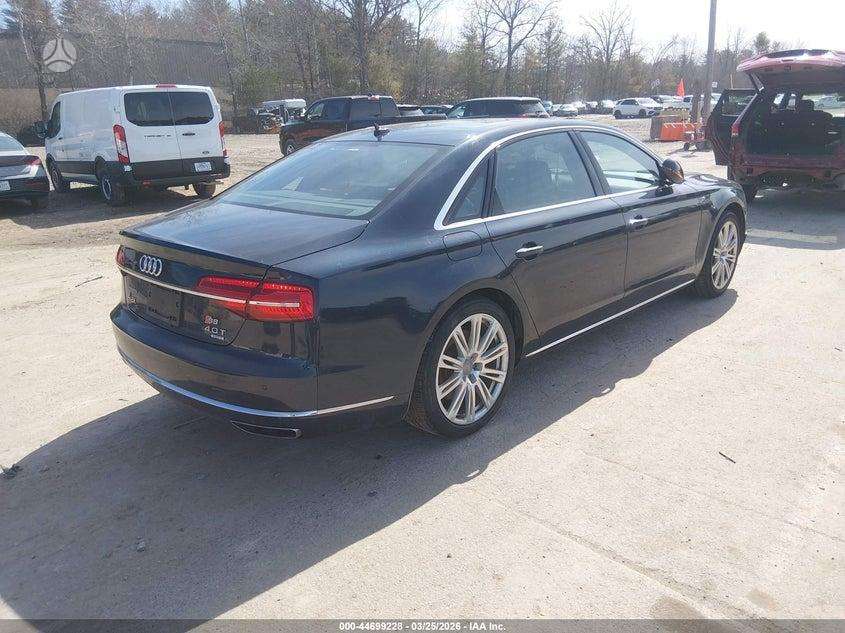Audi A8, 4.0 l., Седан