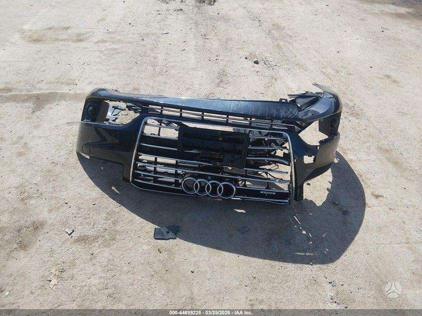 Audi A8, 4.0 l., Седан