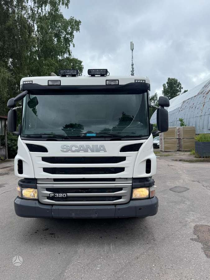 Scania ‏p320, шасси