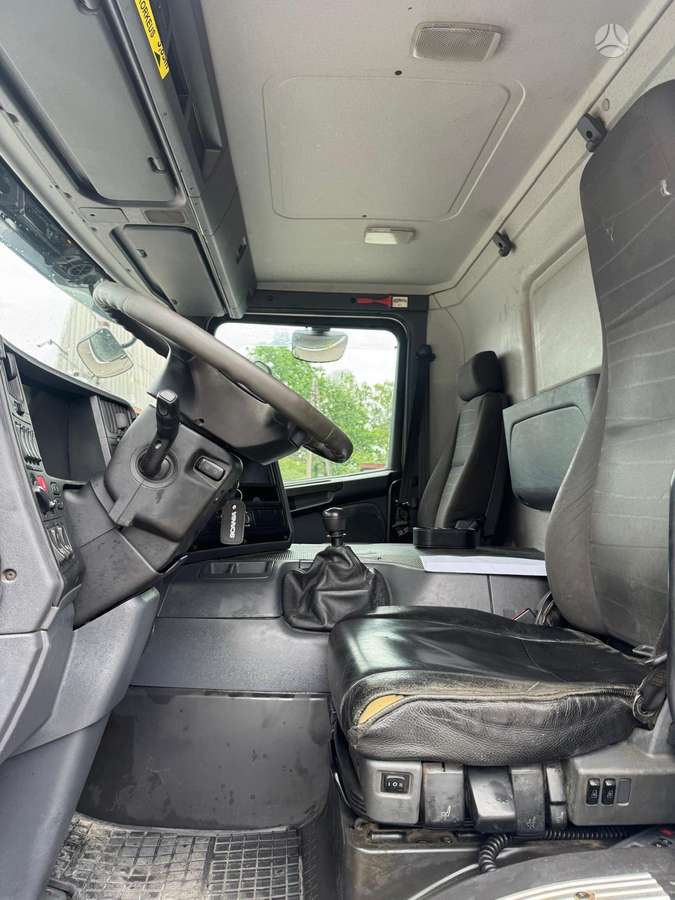 Scania ‏p320, шасси