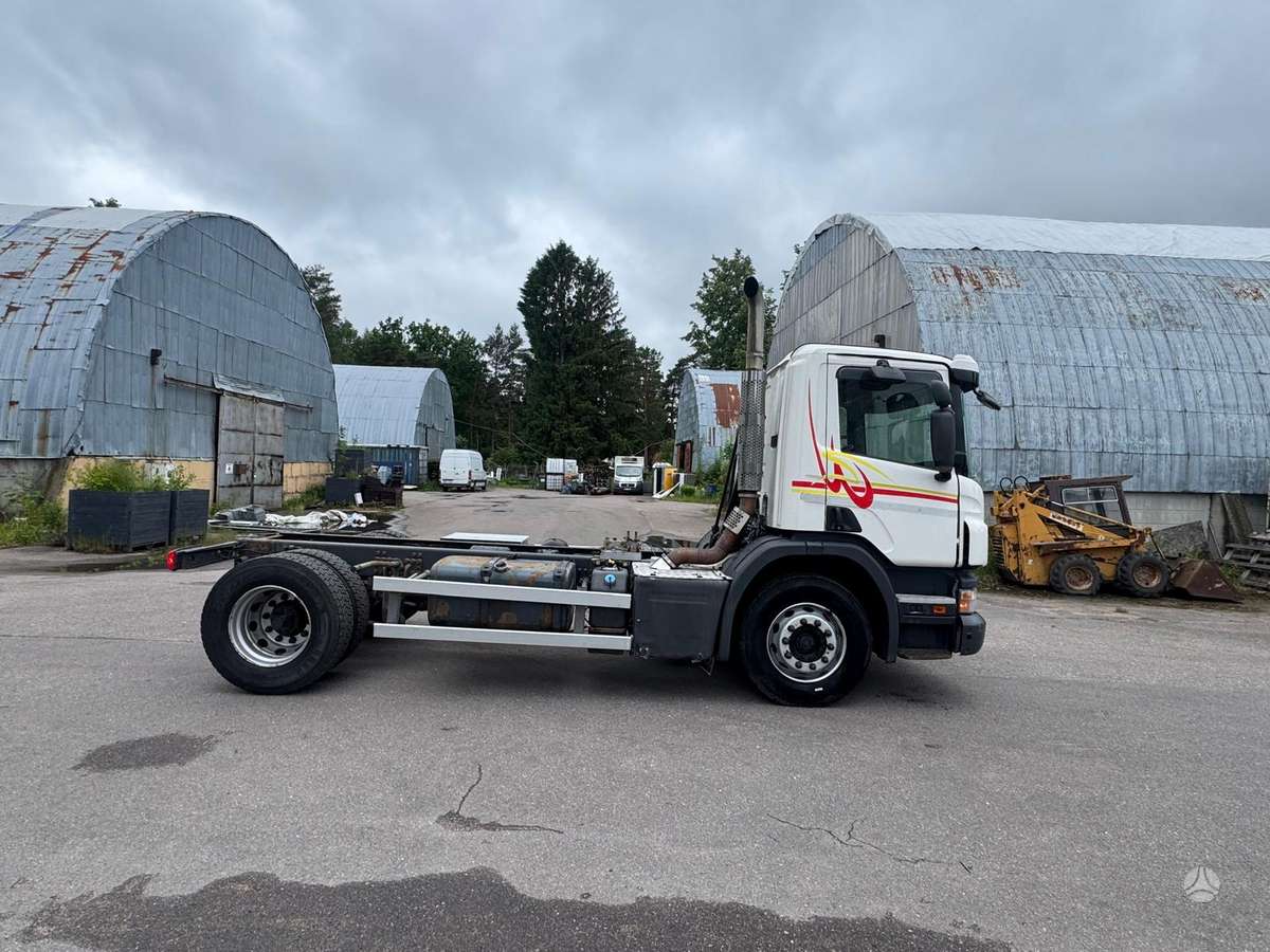 Scania ‏p320, шасси