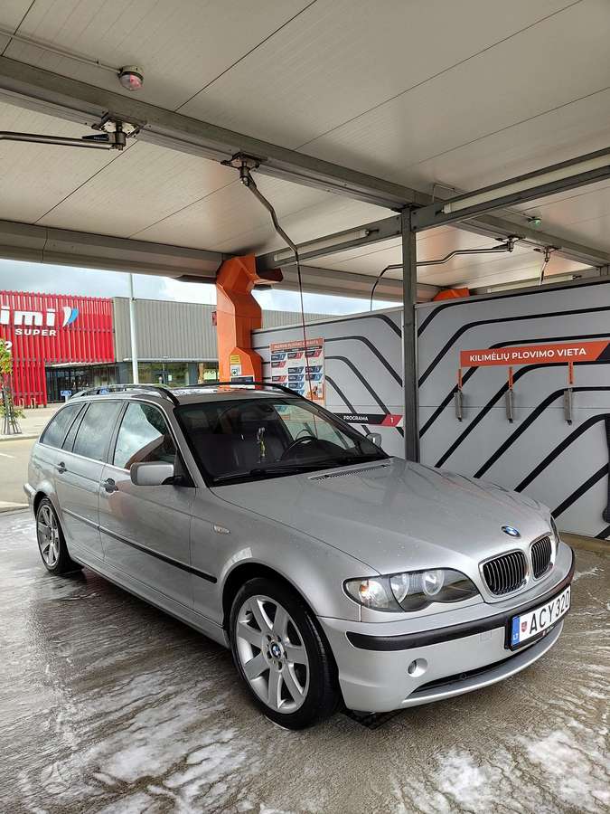 BMW 320, 2.0 l., wagon