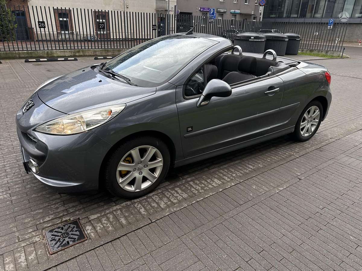 Peugeot 207 - 12