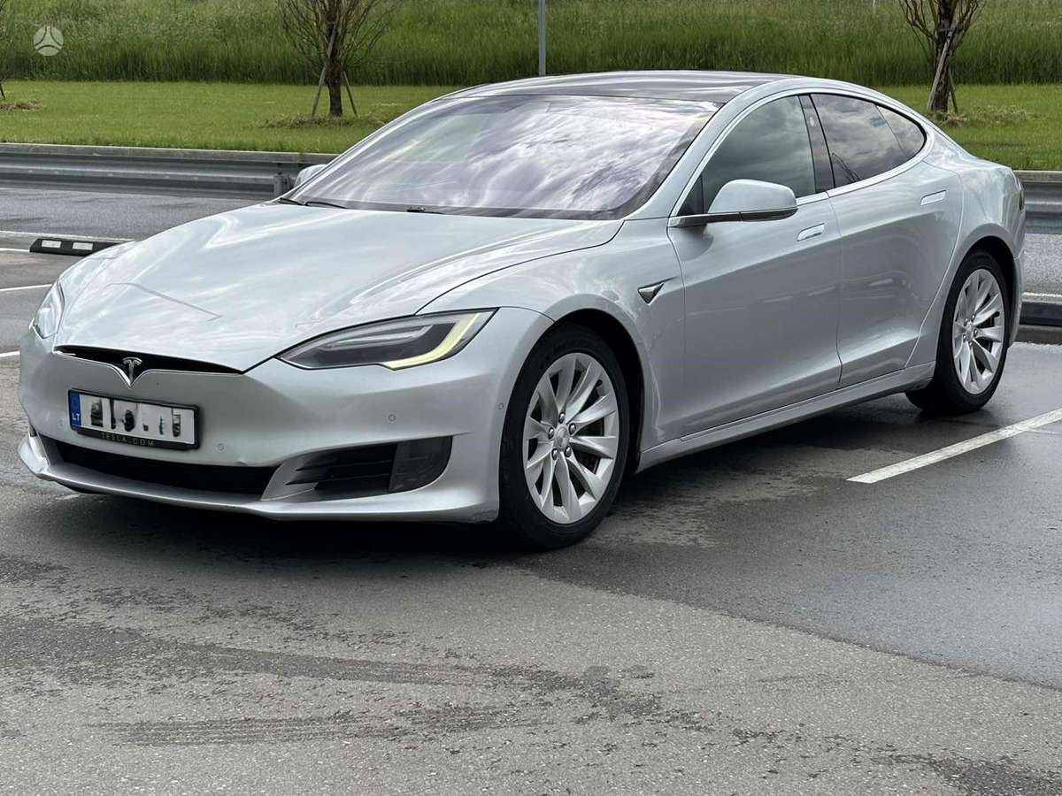 Tesla Model S, 75 кВт·ч, Хэтчбек
