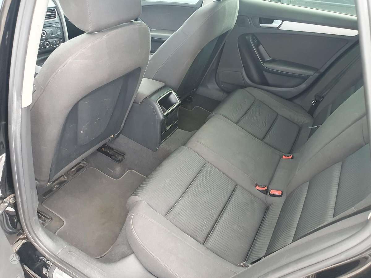 Audi A4, 2.0 l., universalas
