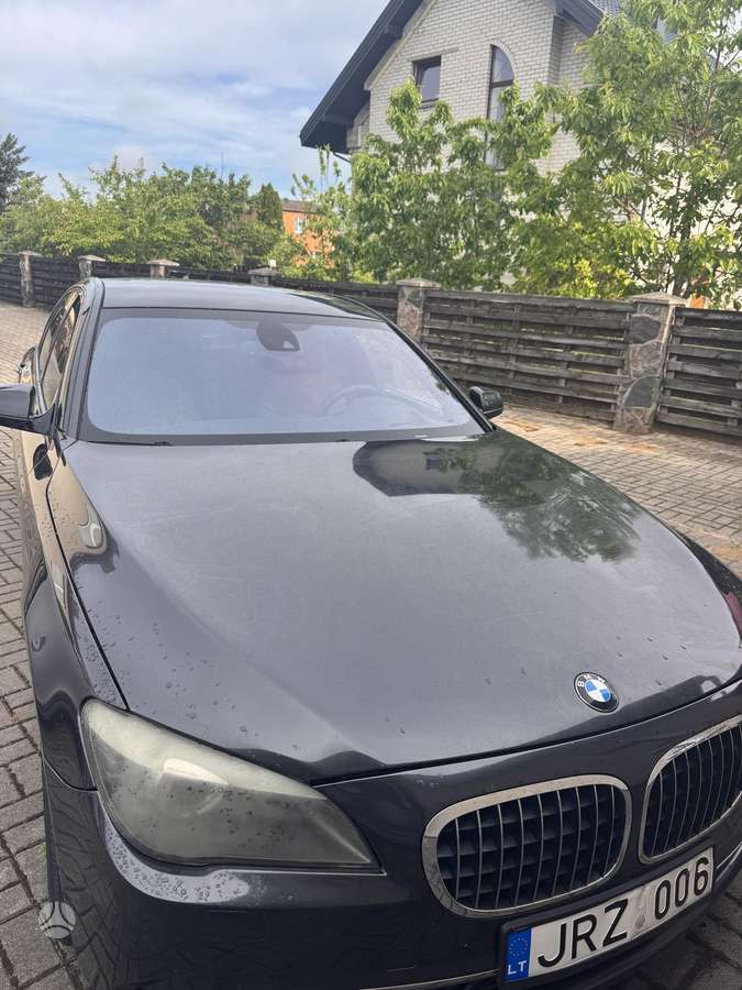 BMW 730, 3.0 l., Седан