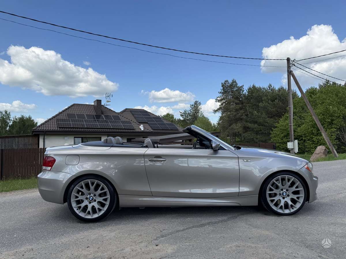 BMW 135, 3.0 l., Кабриолет