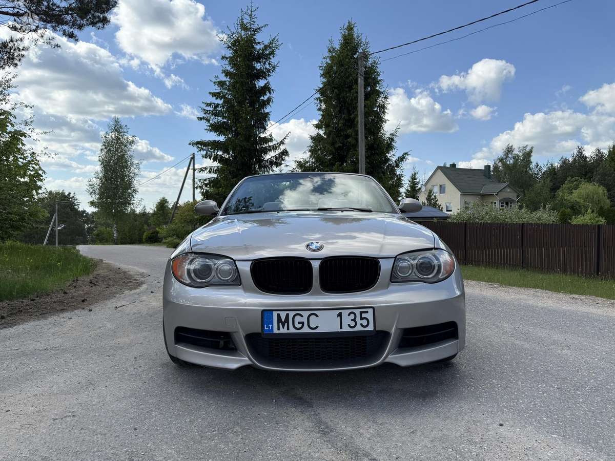 BMW 135, 3.0 l., Кабриолет