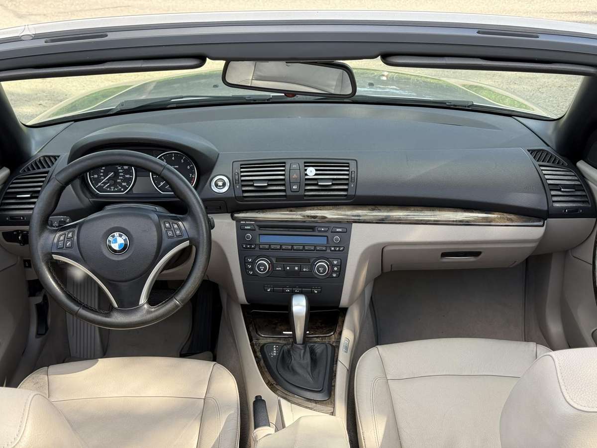 BMW 135, 3.0 l., Кабриолет