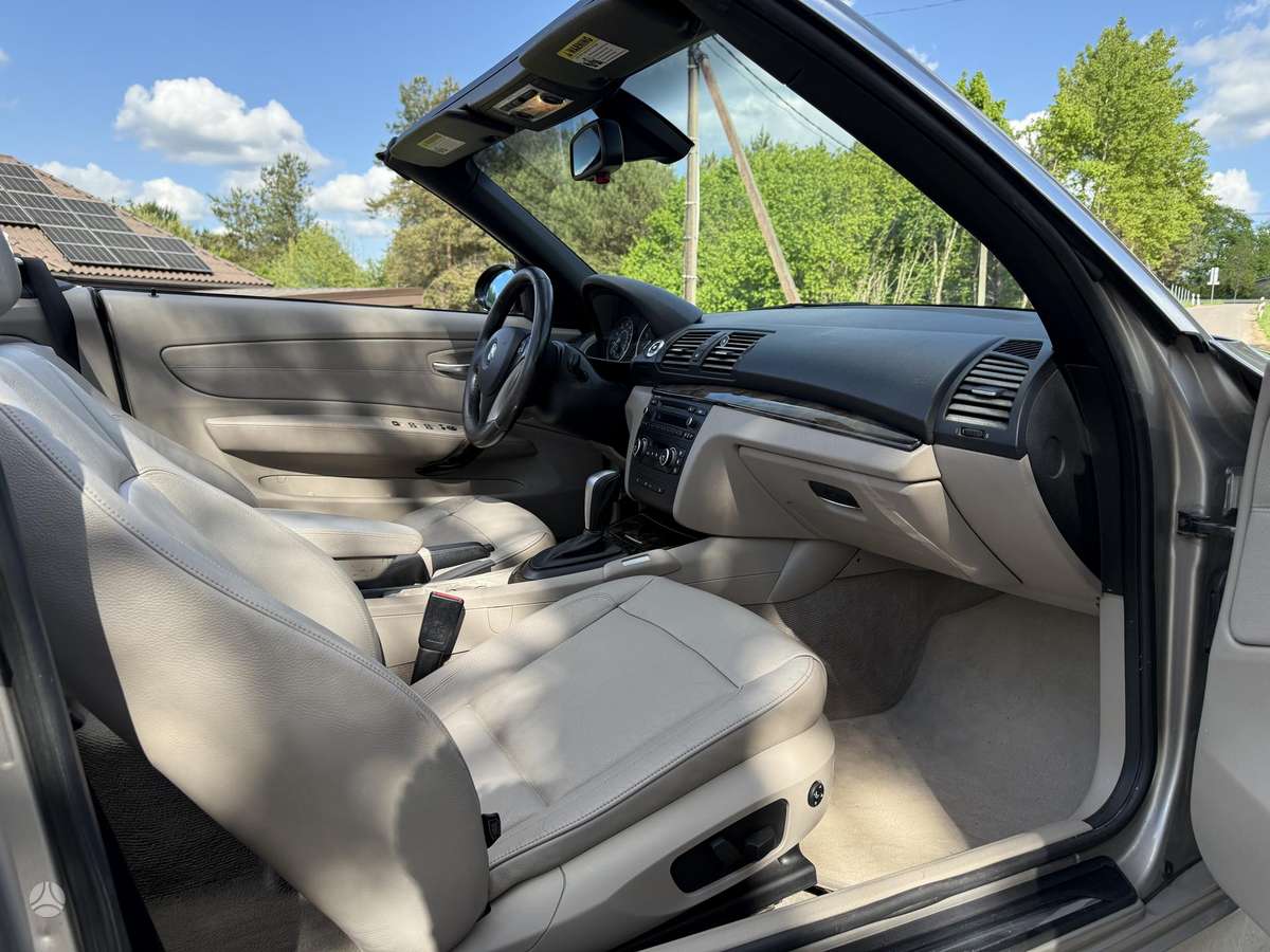BMW 135, 3.0 l., Кабриолет