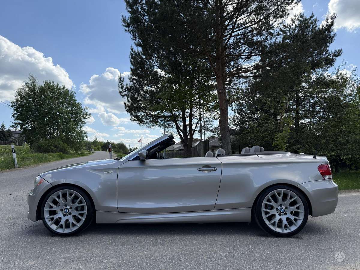 BMW 135, 3.0 l., Кабриолет