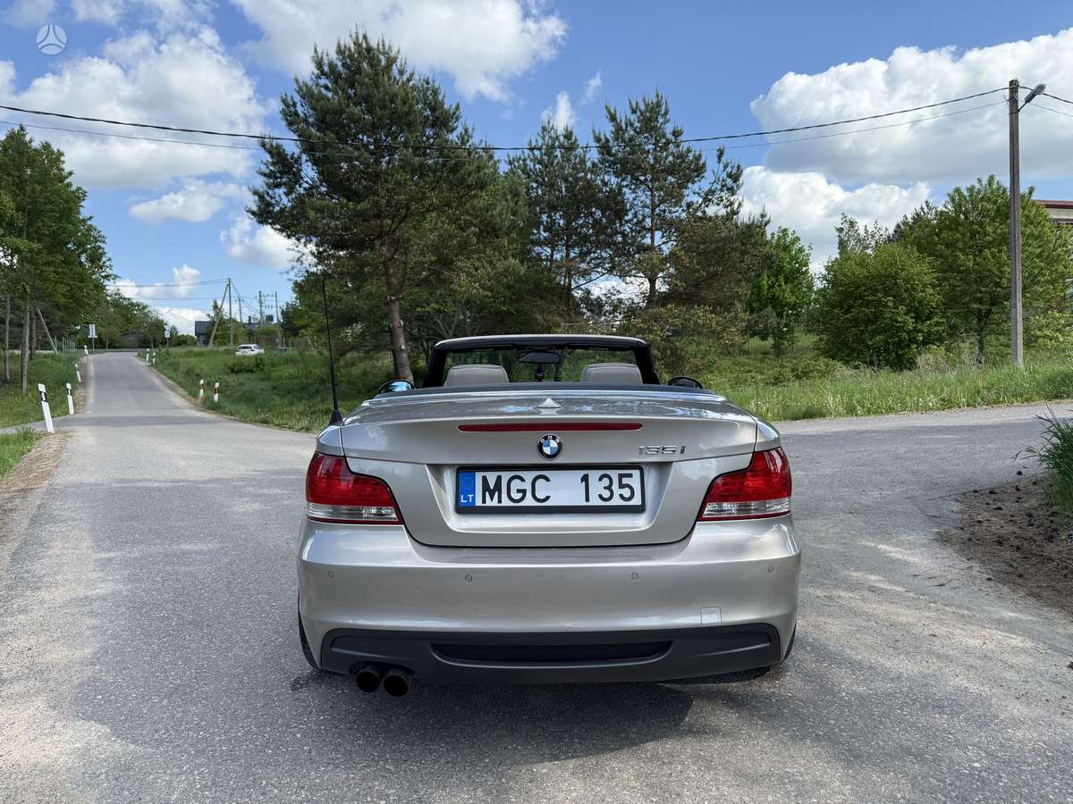 BMW 135, 3.0 l., Кабриолет