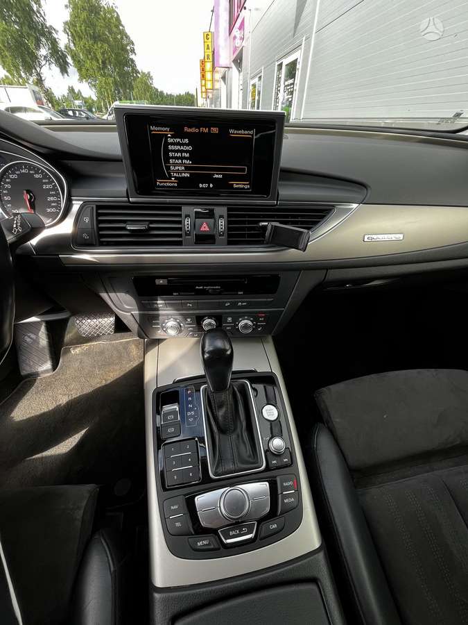 Audi A6 allroad, 3.0 l., Универсал