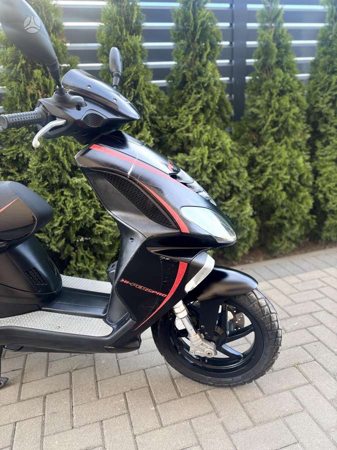 Piaggio NRG 49cc, scooters / mopeds