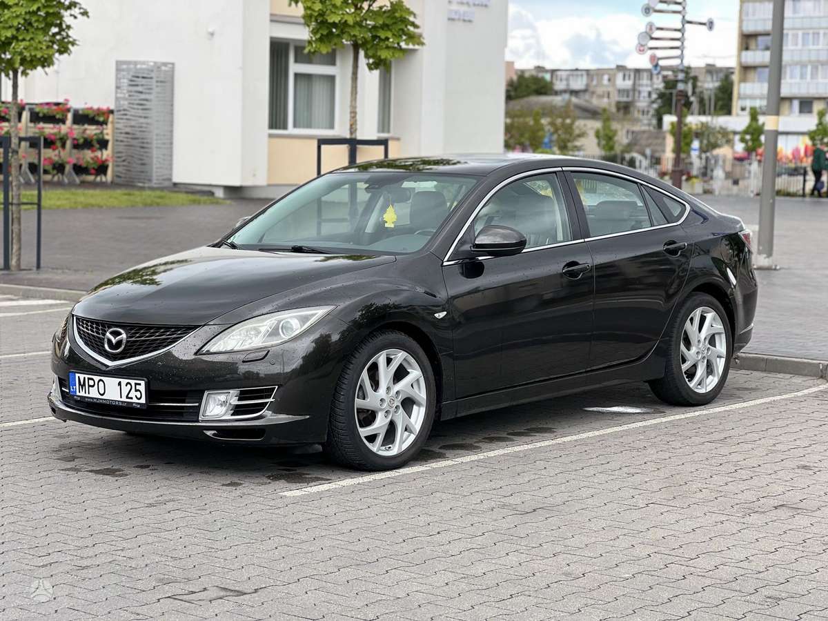 Mazda 6, 2.0 l., hatchback
