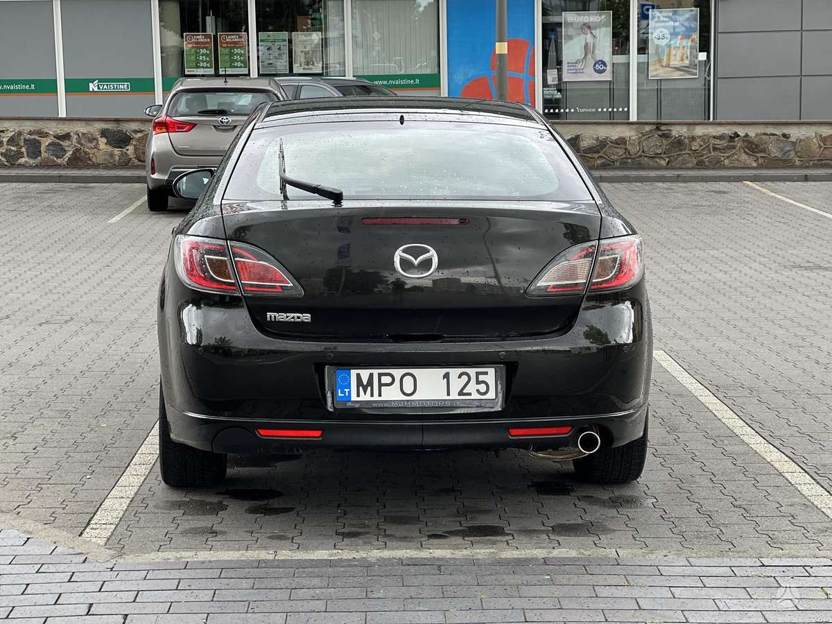 Mazda 6, 2.0 l., hatchback