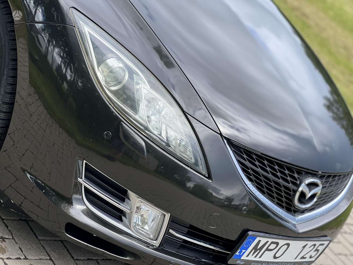 Mazda 6, 2.0 l., hatchback