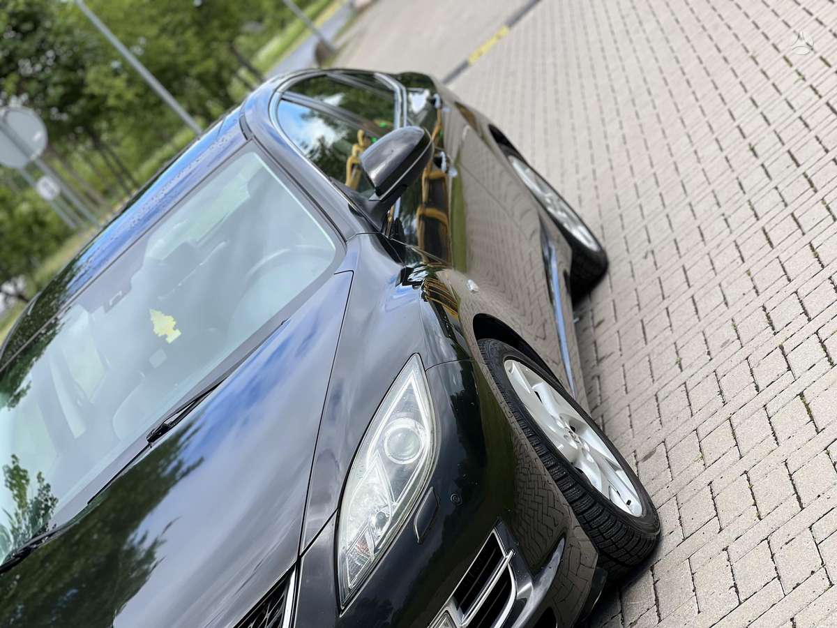 Mazda 6, 2.0 l., hatchback