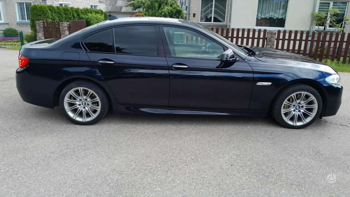 BMW 535, 3.0 l., Седан